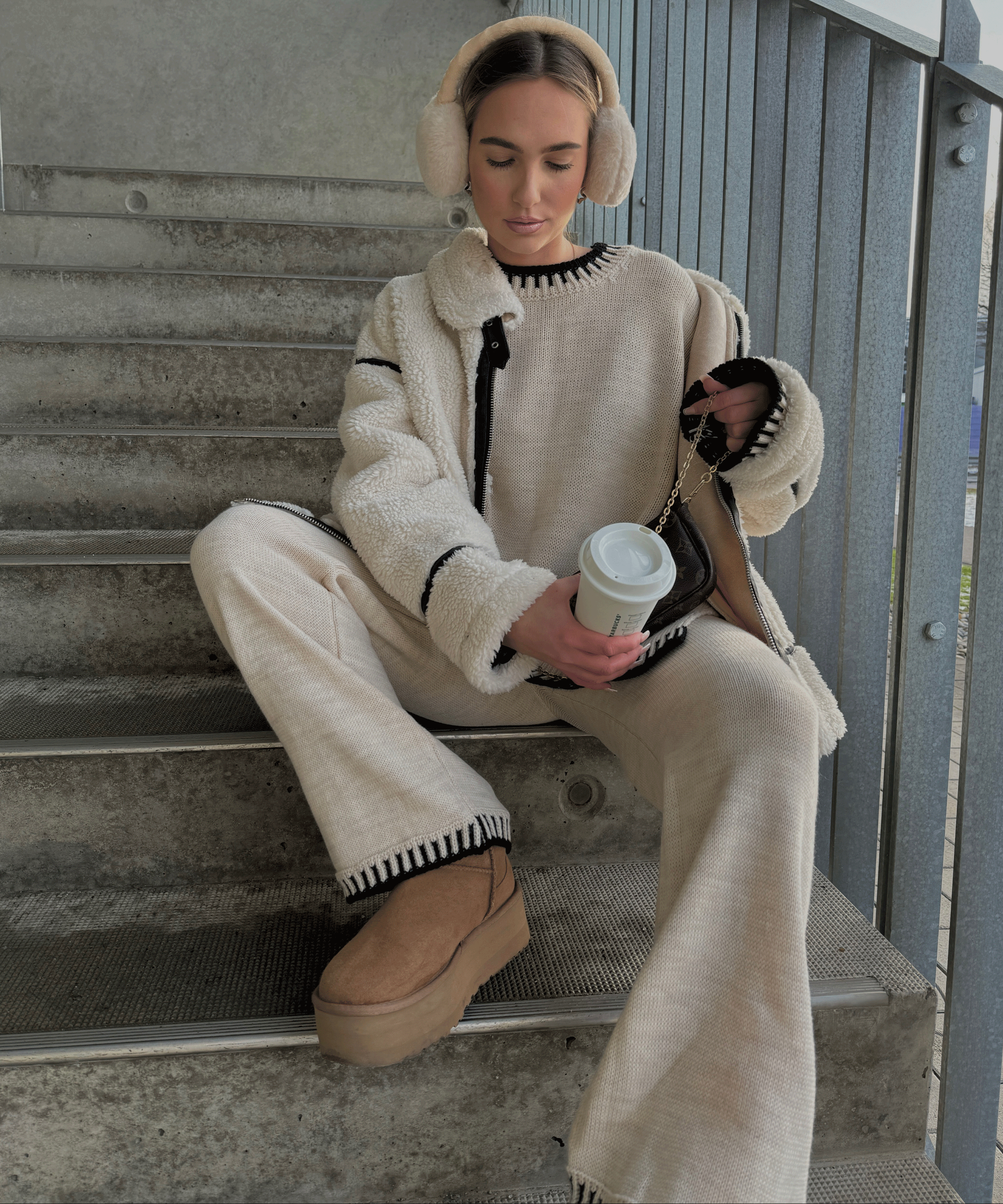 Saskia | Cremeweiße Teddyjacke