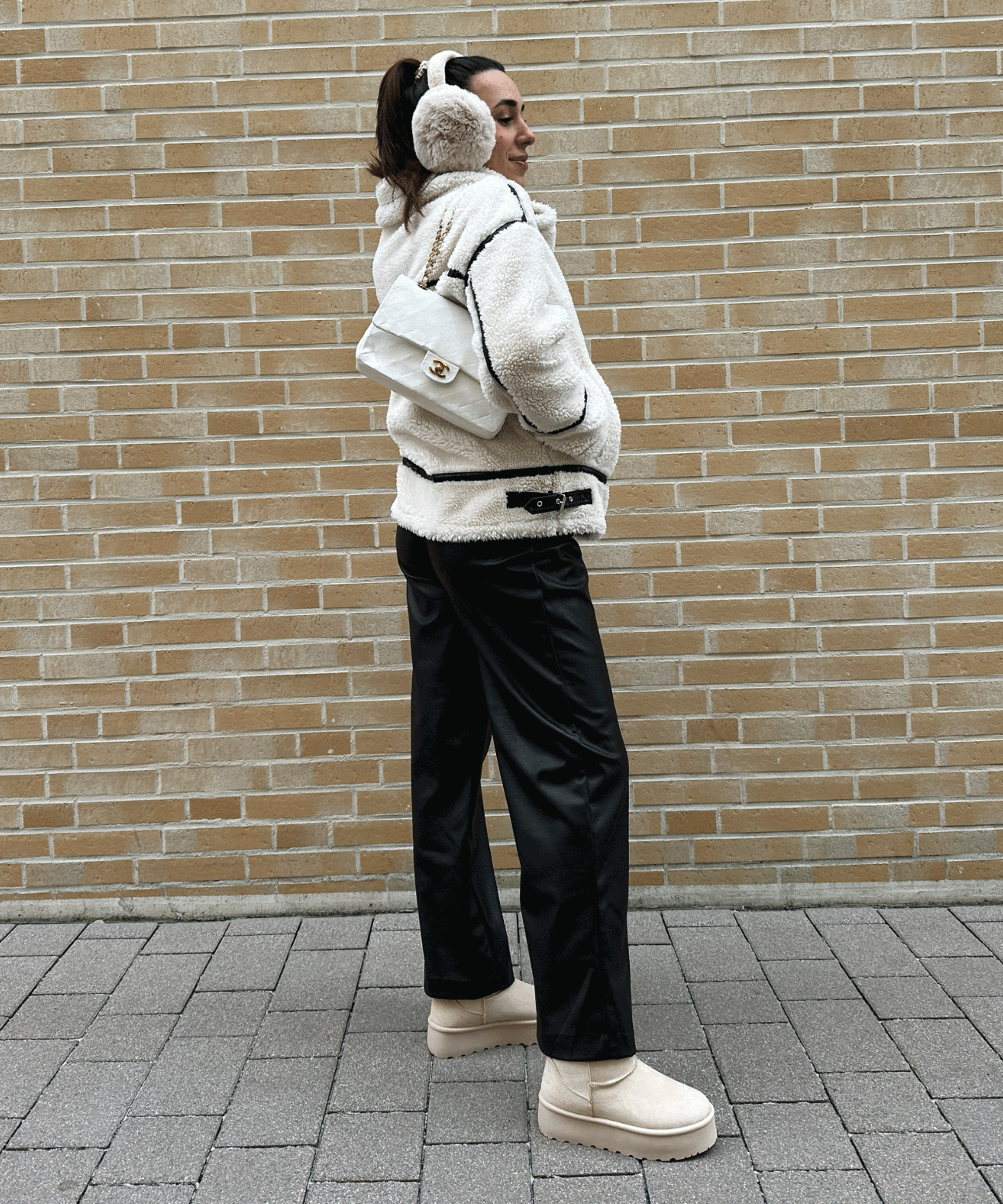 Saskia | Cremeweiße Teddyjacke