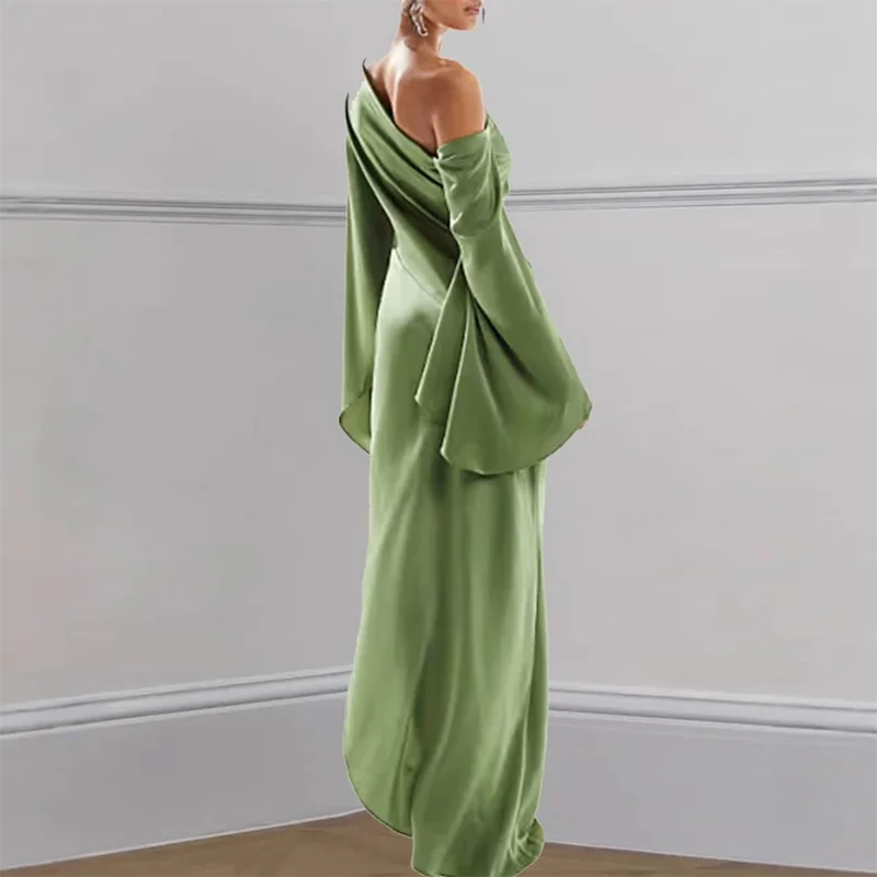 Elaine | Elegantes langes Kleid mit asymmetrischem Ausschnitt