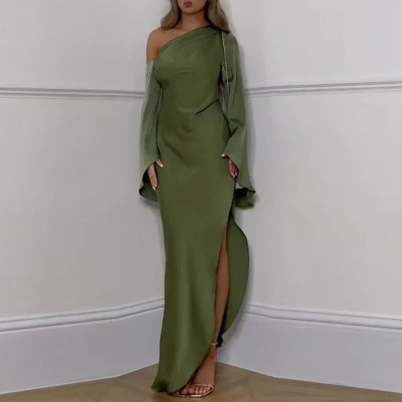 Elaine | Elegantes langes Kleid mit asymmetrischem Ausschnitt