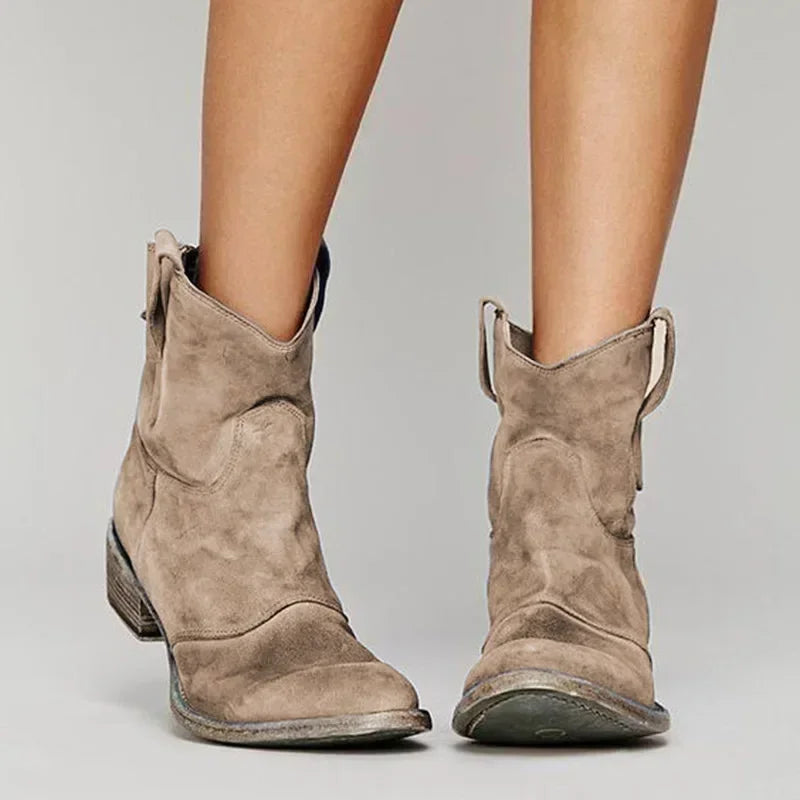 Hazel | stilvolle Vintage-Stiefel, zeitloses Design.
