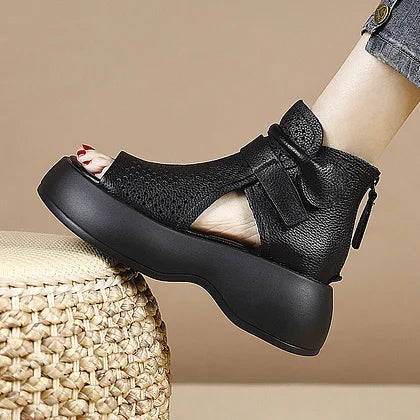 Larissa | Bequeme Plateausandalen aus Leder mit weicher Sohle