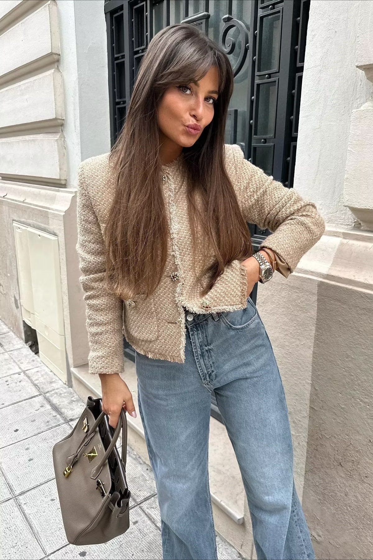 Clarila | Kurze Bouclé-Jacke mit Kristallknöpfen