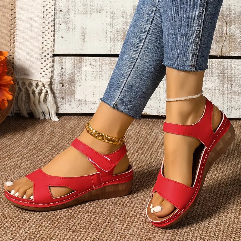 Qin | Sandalen mit kreuzförmigem Riemen