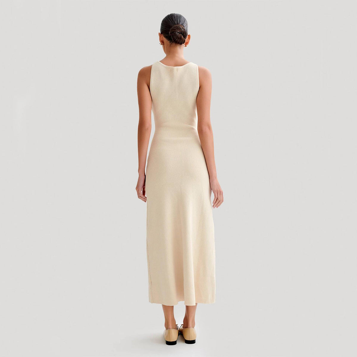 Sophie | Feminin und leichtes ärmelloses Netzkleid