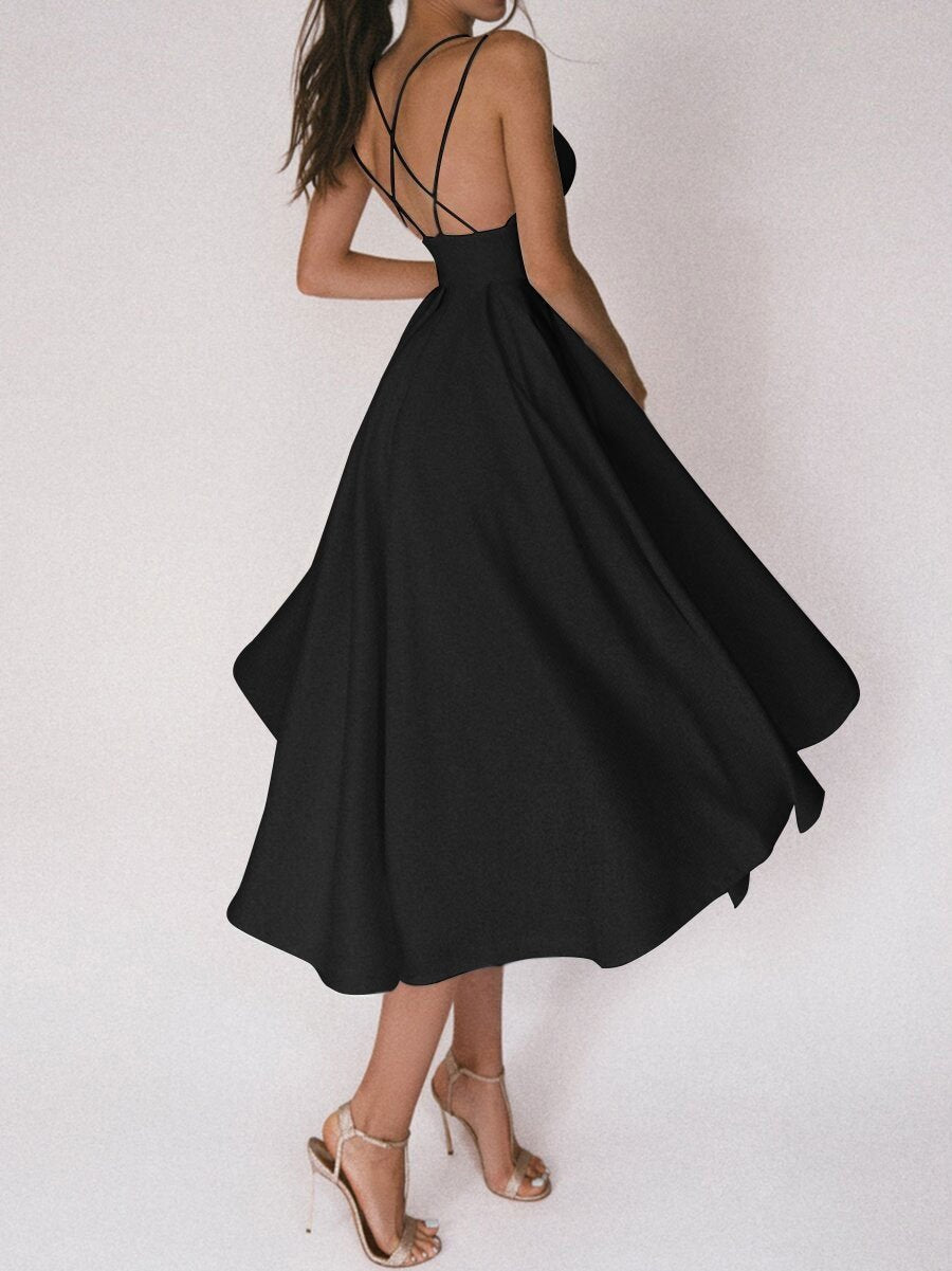 Khlea | Fließendes Maxikleid mit gekreuztem Rücken