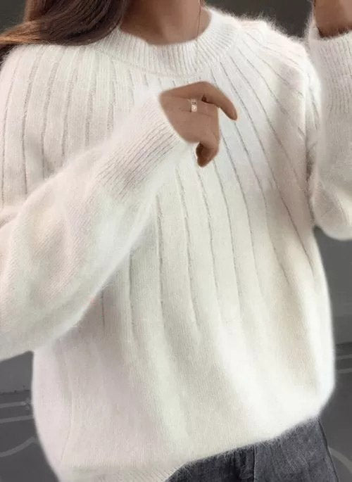 Lilly™ | Stylischer Flauschiger Pullover im modernen Design