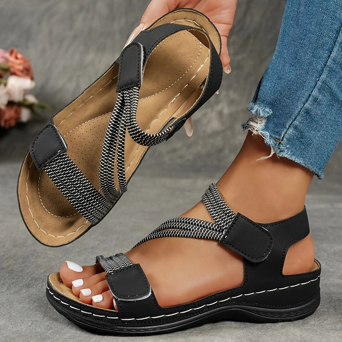 Gretchen | komfortable und atmungsaktive orthopädische Sandalen für Damen im Sommer
