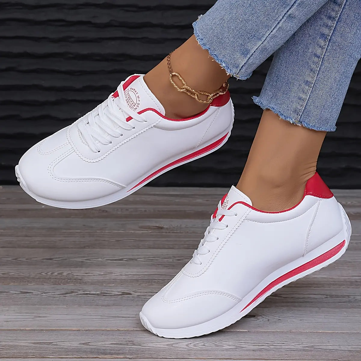 Abigail | Einfarbige Freizeit-Sportschuhe für Damen mit dicken Sohlen