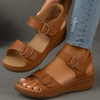 Sage | stilvolle orthopädische Sandalen mit komfortablem Keilabsatz