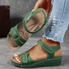 Sage | stilvolle orthopädische Sandalen mit komfortablem Keilabsatz
