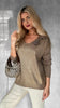Aurelie | V-Ausschnitt-Pullover mit Goldakzent