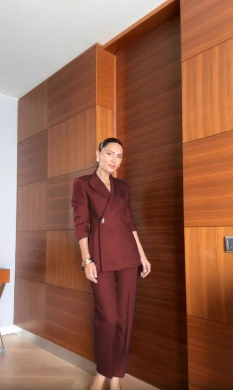Meredith | Damen-Set, Slim-Fit & elegantes Oberteil mit Anzughose
