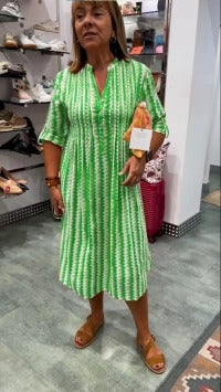 Nilanie | Gestreiftes Sommerkleid für den Urlaub