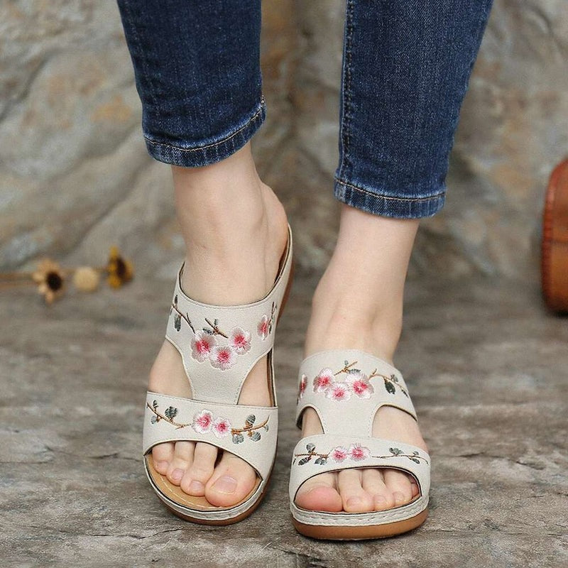 Frances | bequeme orthopädische Sandalen mit Blumenmuster