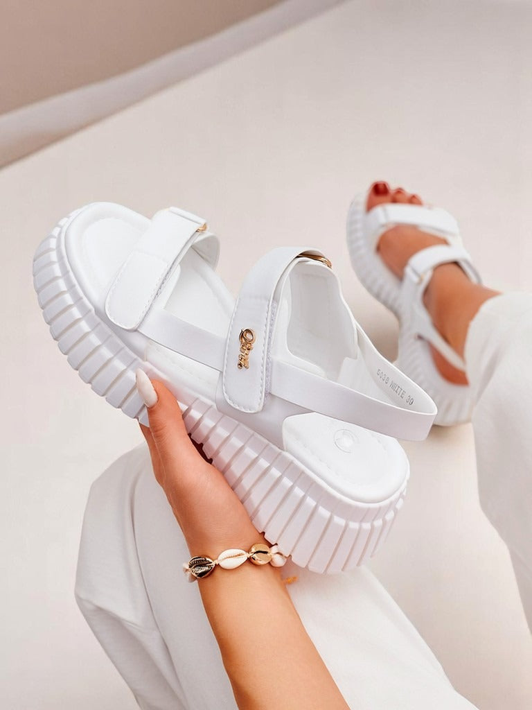 Kassidy | modische Damensandalen mit stabiler Sohle