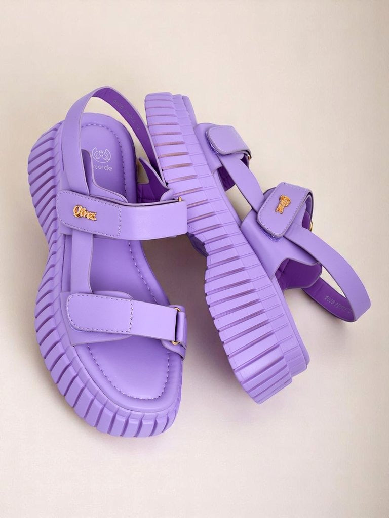 Kassidy | modische Damensandalen mit stabiler Sohle