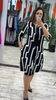 Lia™ | Stilvolles Kleid mit auffälligem geometrischem Muster