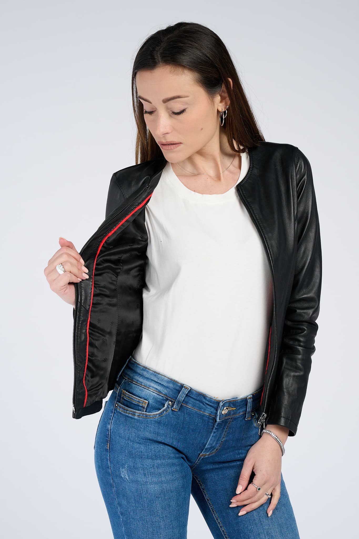 Layla | Klassische Jacke mit modernem Schnitt