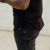 Aron™ | Formgebendes Shirt mit Dynamischem Schnitt
