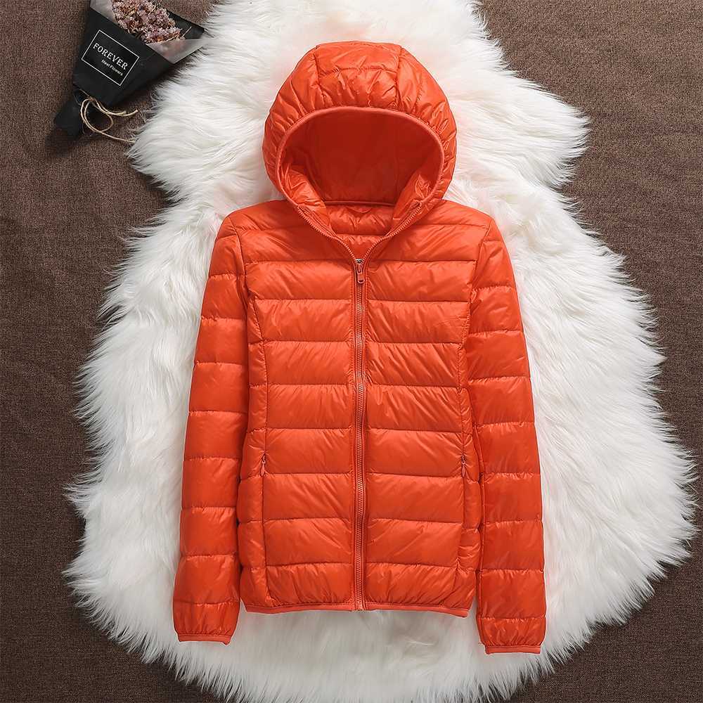 NordicBreeze™ - Wetterfeste Daunenjacke - Damenjacke - Orange / S