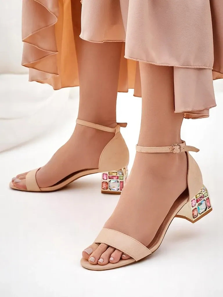 Annika | femininen Sandalen mit auffälligem Ballou-Absatz