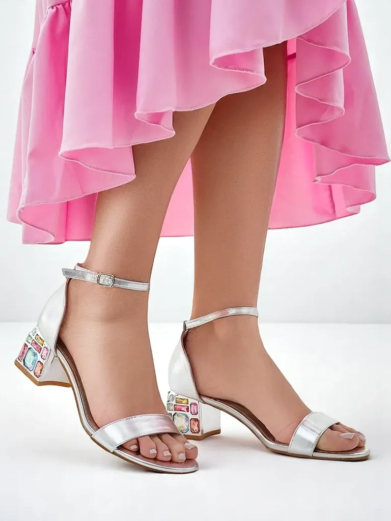 Annika | femininen Sandalen mit auffälligem Ballou-Absatz