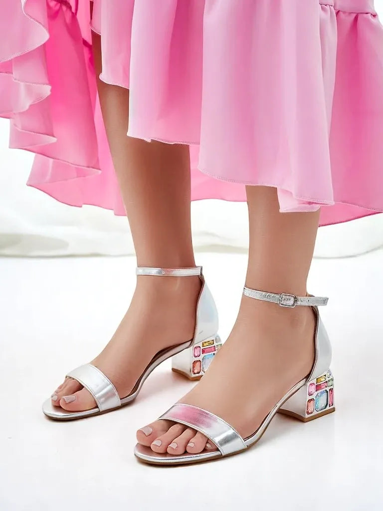 Annika | femininen Sandalen mit auffälligem Ballou-Absatz