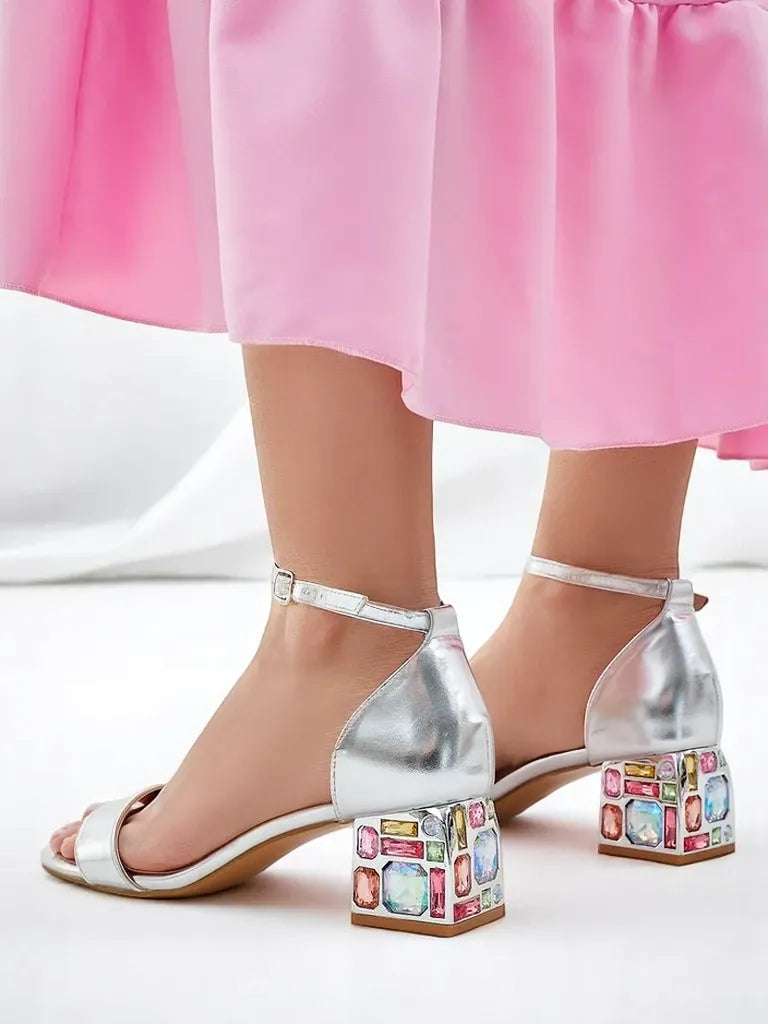 Annika | femininen Sandalen mit auffälligem Ballou-Absatz