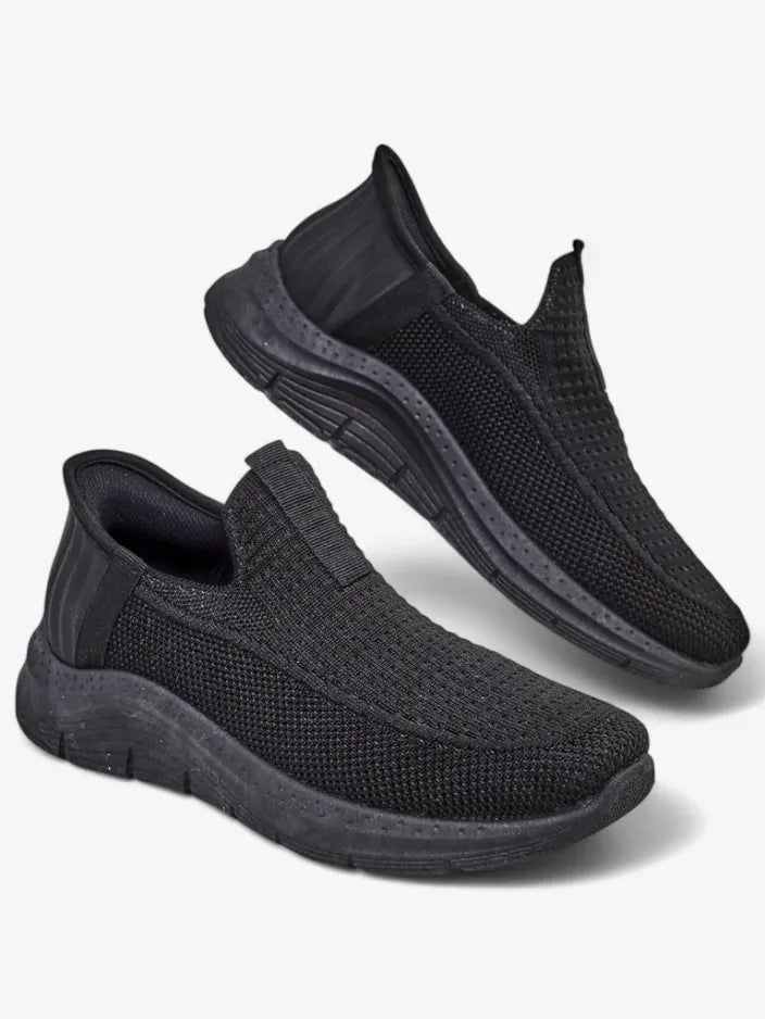 Akira | leichte Slip-on-Sportschuhe für Damen
