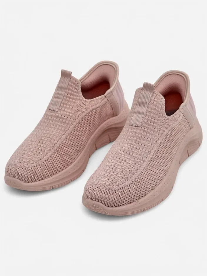 Akira | leichte Slip-on-Sportschuhe für Damen