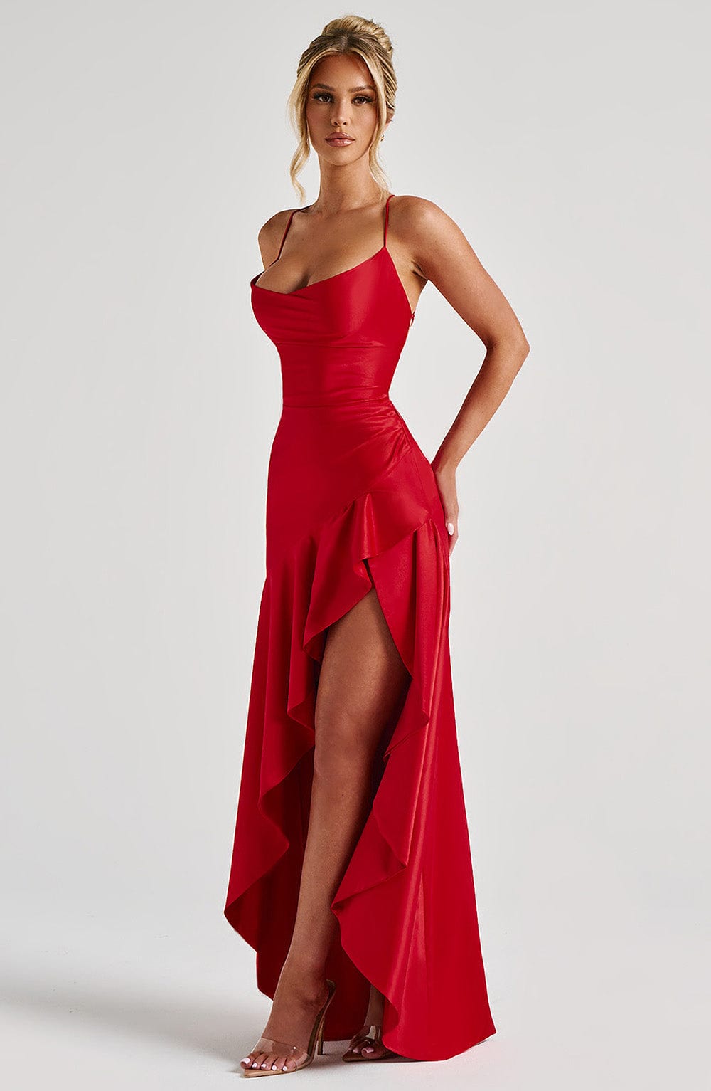 Isabella | Stilvolles Maxi-Kleid mit raffinierten Rüschen