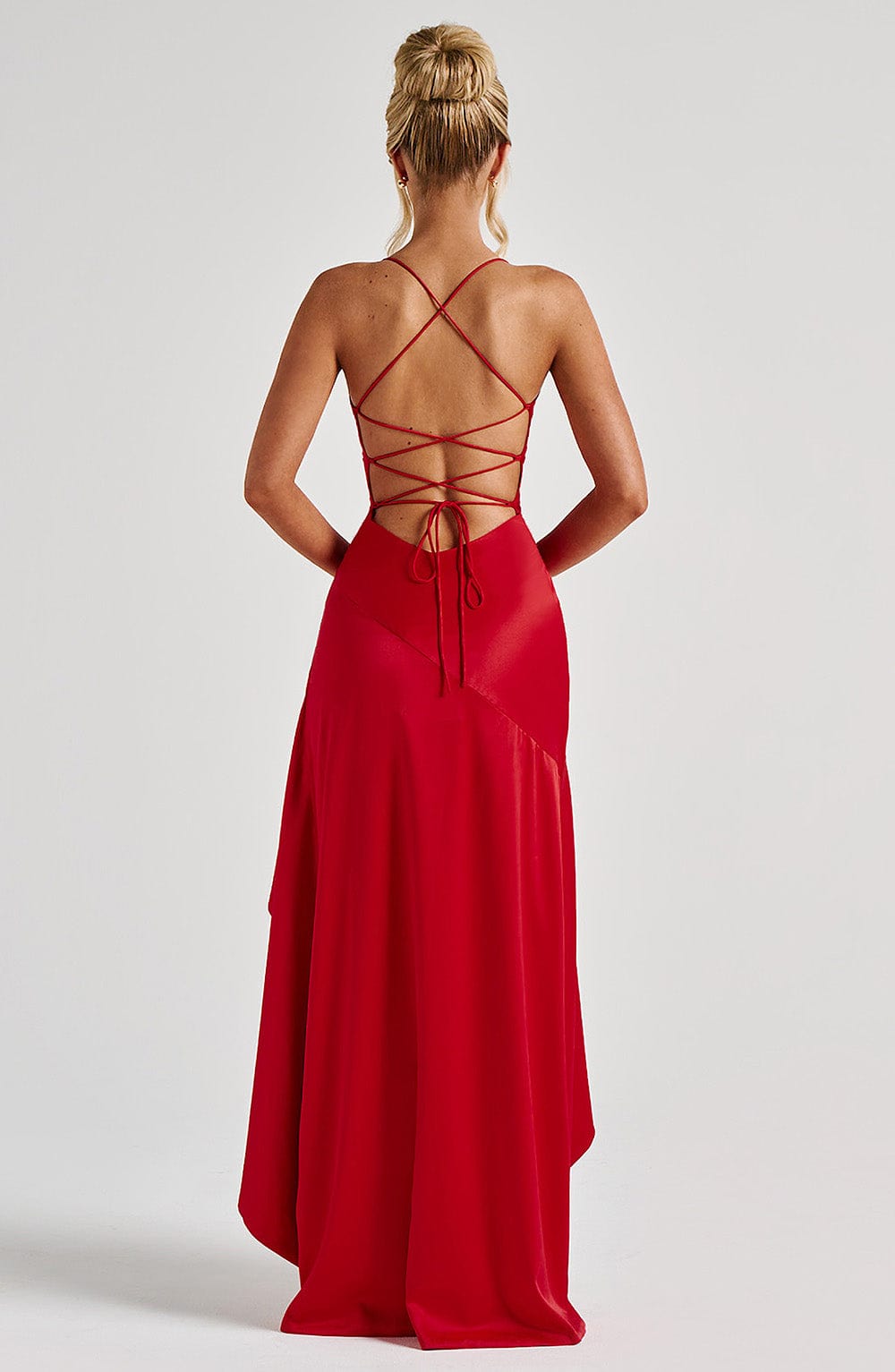 Isabella | Stilvolles Maxi-Kleid mit raffinierten Rüschen