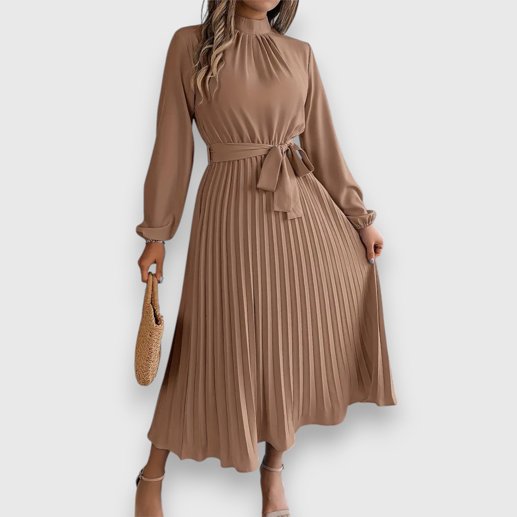 Khai | Feminines Plissee-Kleid mit edlem Schnitt