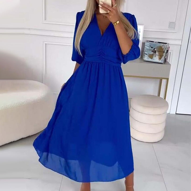Frieda | Elegantes Chiffonkleid mit tiefem V-Ausschnitt