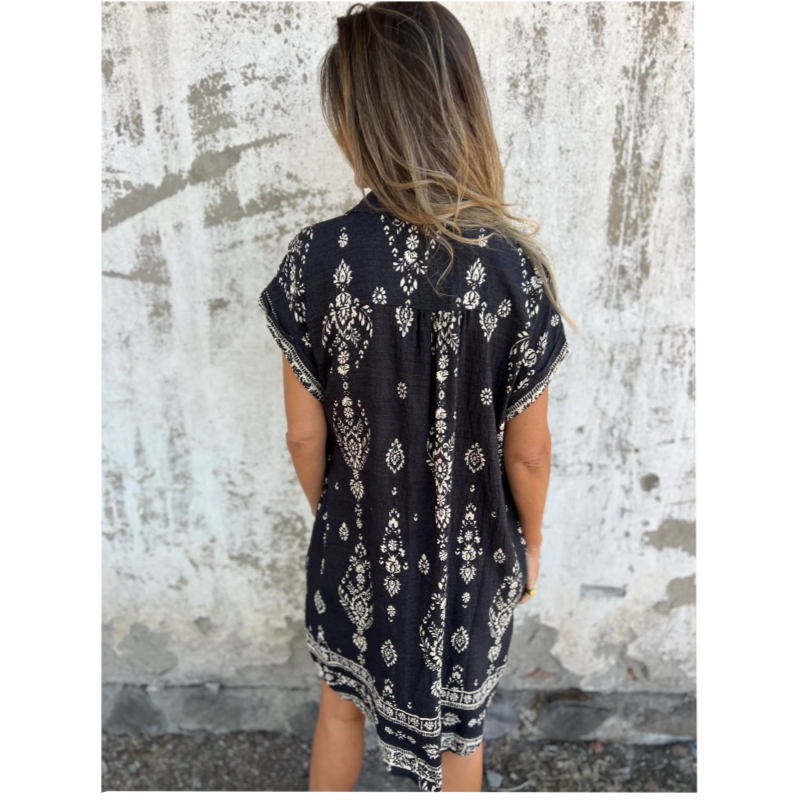 Bailey | Bequemes Kleid mit kurzem Arm und praktischen Taschen