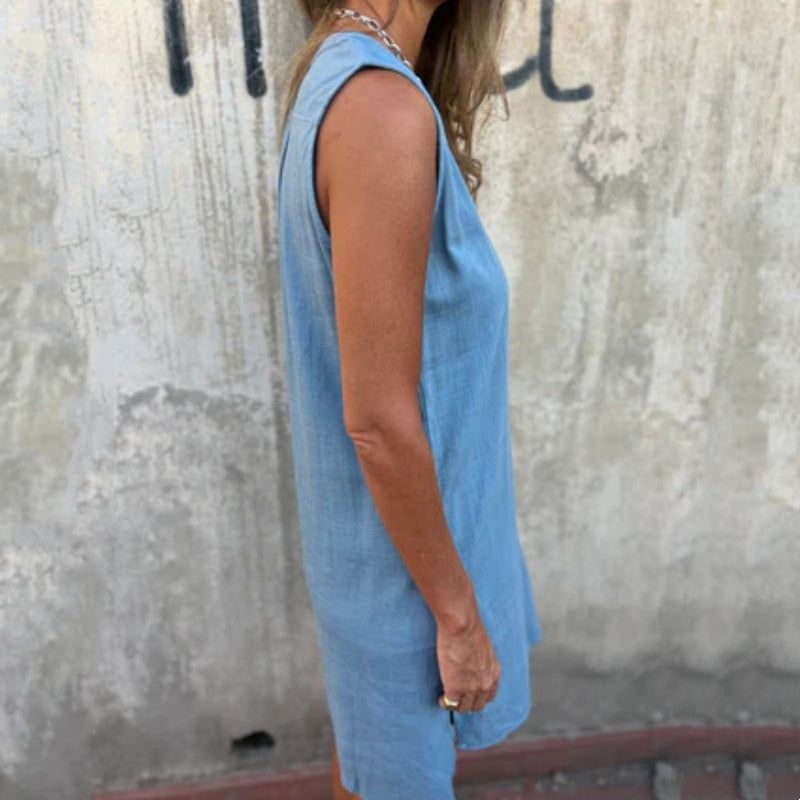 Cassie | Ärmelloses Minikleid mit Button-Down-Ausschnitt