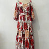 Alexia | Lässiges Plissee-Kleid mit V-Ausschnitt und floralen Akzenten