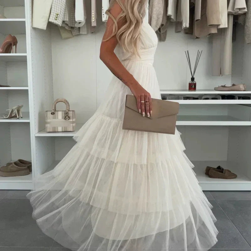 Kattie | Schickes Damen-Maxikleid aus Tüll mit Stufen und Spaghettiträgern