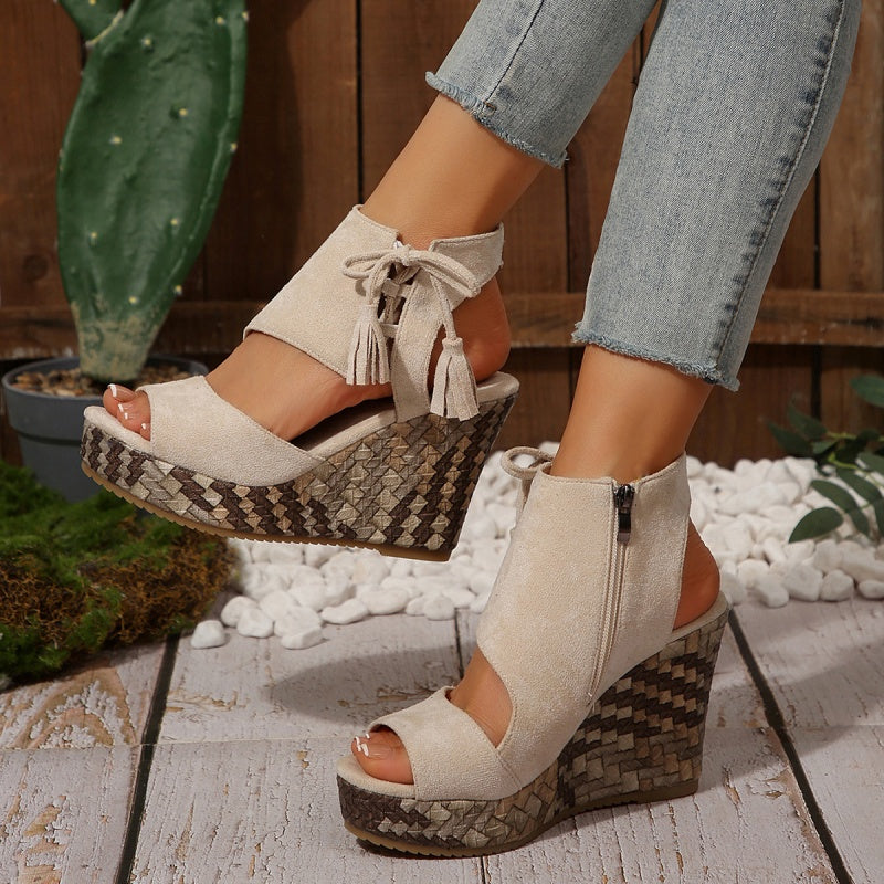 Antje | Sandalen mit Keilabsatz und Quaste