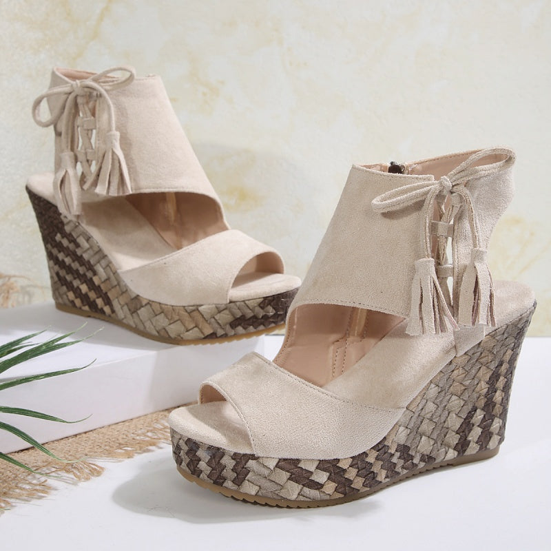 Antje | Sandalen mit Keilabsatz und Quaste