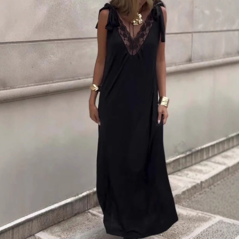 Yvette | romantisches Langkleid mit V-Ausschnitt und Spitze für Damen